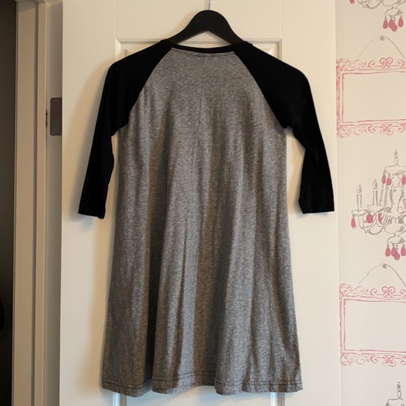 Baseball skull t-shirt dress for girls - Picture 3 of 3